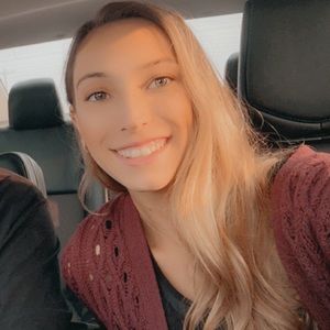 Meet your Posher, Taylor